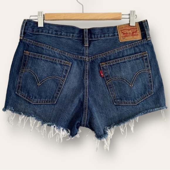 LEVI’S 501 Cutoff Jean Shorts - High Rise Button Fly Cherry - Picture 2 of 16